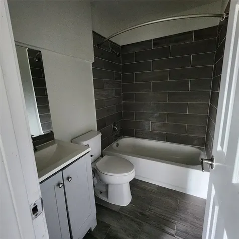 4710 Pelican Street 1 Hitchcock TX 77563
