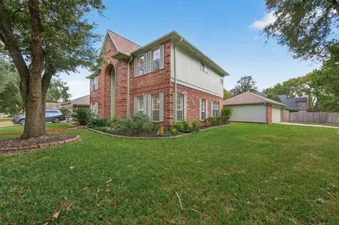 2431 Parkwood Lane Sugar Land TX 77479