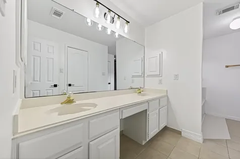 2431 Parkwood Lane Sugar Land TX 77479
