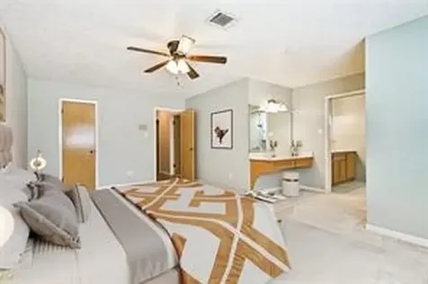5106 Sleepy Creek Drive Houston TX 77017