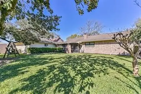 5106 Sleepy Creek Drive Houston TX 77017