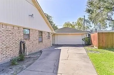 5106 Sleepy Creek Drive Houston TX 77017