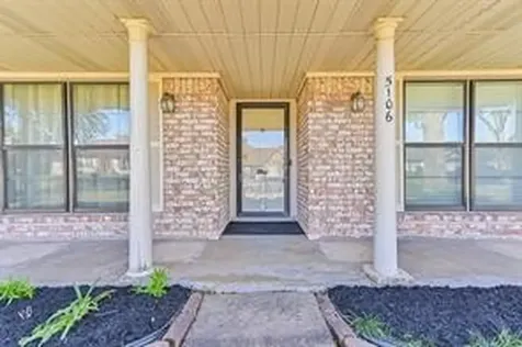 5106 Sleepy Creek Drive Houston TX 77017