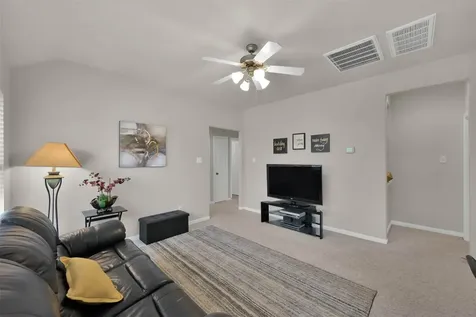 15 Aquiline Oaks Place The Woodlands TX 77382