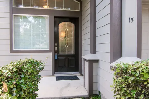 15 Aquiline Oaks Place The Woodlands TX 77382