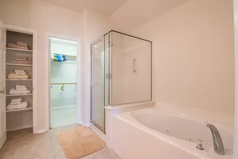 15 Aquiline Oaks Place The Woodlands TX 77382