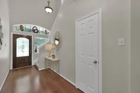 15 Aquiline Oaks Place The Woodlands TX 77382