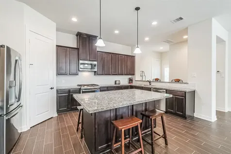 9 Laurelwood Drive Pasadena TX 77058