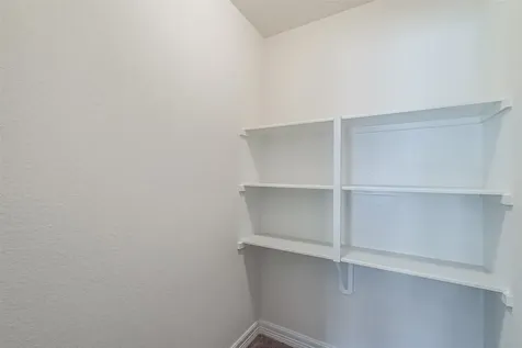 9 Laurelwood Drive Pasadena TX 77058