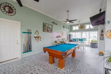 16506 Mansvelt Road Jamaica Beach TX 77554