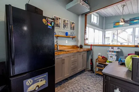 16506 Mansvelt Road Jamaica Beach TX 77554