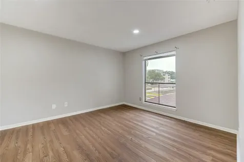 8519 Hearth Drive 28 Houston TX 77054