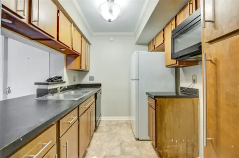 8519 Hearth Drive 28 Houston TX 77054
