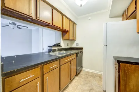 8519 Hearth Drive 28 Houston TX 77054
