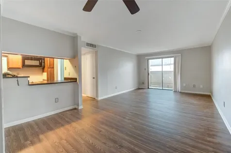 8519 Hearth Drive 28 Houston TX 77054
