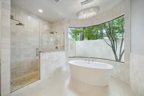 5 Magnolia Woods Drive Kingwood TX 77339