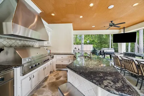 5 Magnolia Woods Drive Kingwood TX 77339