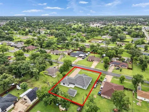 209 Schley Street Richwood TX 77531
