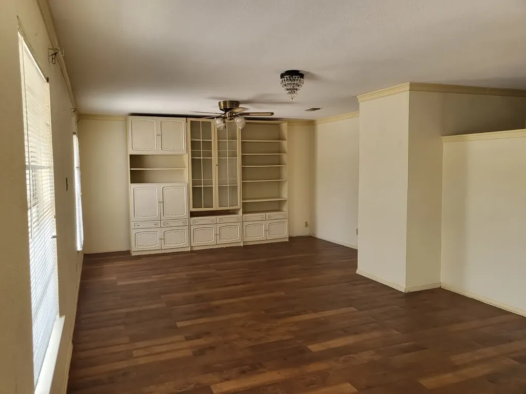5855 Sandy Valley Street San Antonio TX 78242