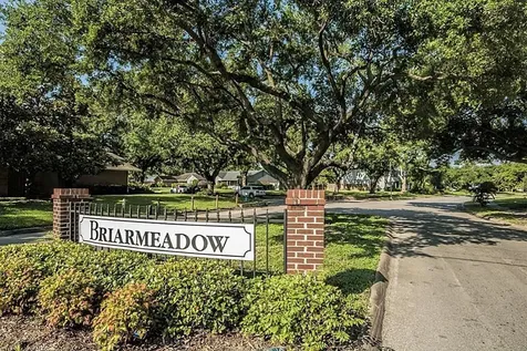 7539 Highmeadow Houston TX 77063