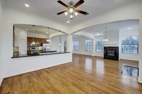 7539 Highmeadow Houston TX 77063