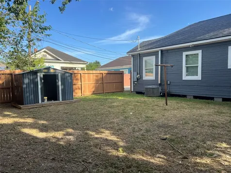 1 Canal Court Houston TX 77011