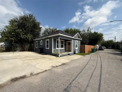 1 Canal Court Houston TX 77011