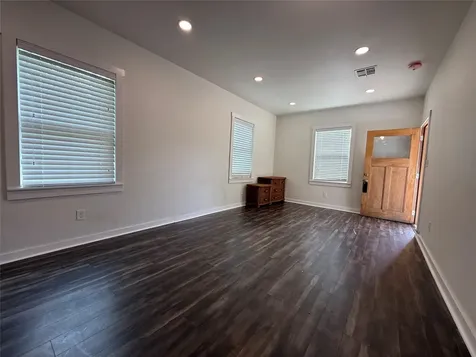 1 Canal Court Houston TX 77011
