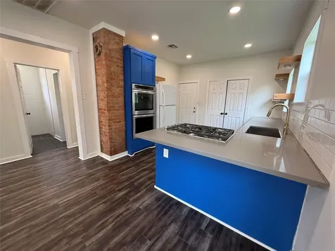 1 Canal Court Houston TX 77011