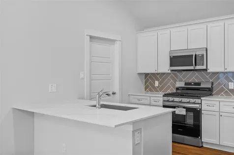 135 Road 51030 Cleveland TX 77327