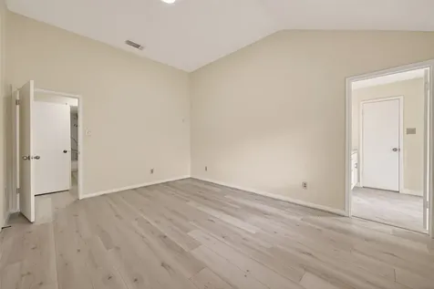 1404 Osborne Drive Friendswood TX 77546