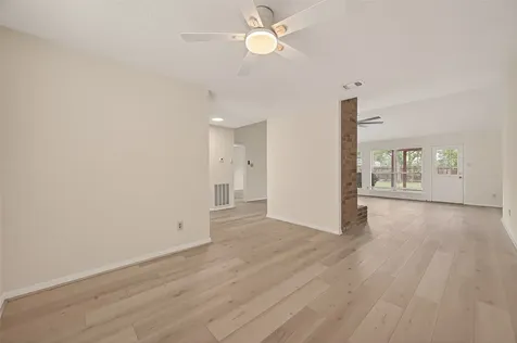 1404 Osborne Drive Friendswood TX 77546