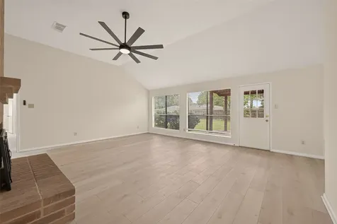 1404 Osborne Drive Friendswood TX 77546