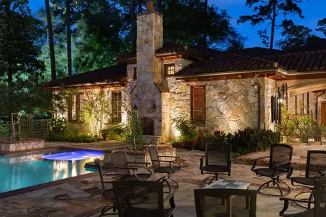 603 W Friar Tuck Lane Houston TX 77024