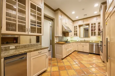 603 W Friar Tuck Lane Houston TX 77024