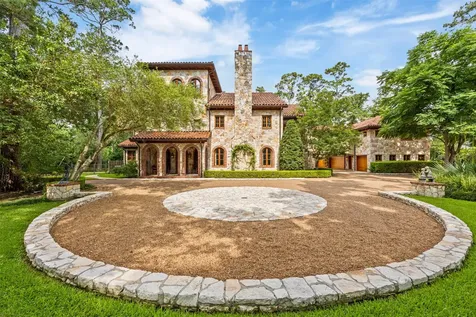 603 W Friar Tuck Lane Houston TX 77024