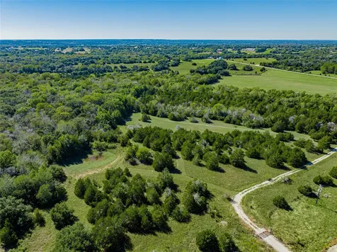 1489 Fm 1457 Round Top TX 78954