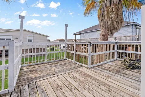 416 Seabean Street Surfside Beach TX 77541