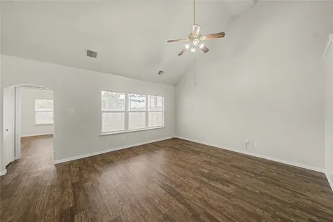 1111 Auburn View Lane Fresno TX 77545