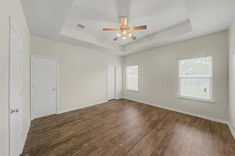 1111 Auburn View Lane Fresno TX 77545