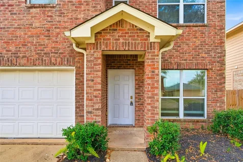 1111 Auburn View Lane Fresno TX 77545