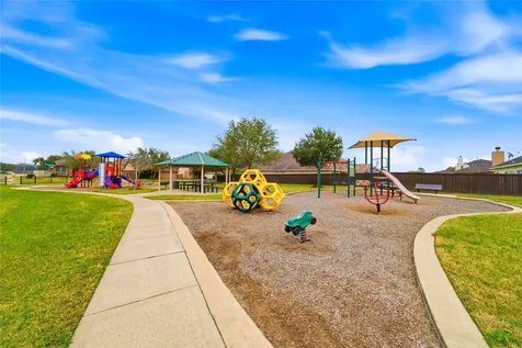 1111 Auburn View Lane Fresno TX 77545