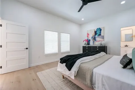 10118 Briar Rose Drive Houston TX 77042