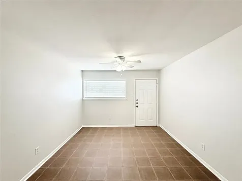 1141 N Durham Drive 18 Houston TX 77008