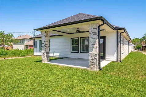 8310 Swiftwater Lane Houston TX 77075
