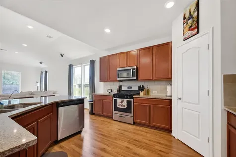 12727 Arcola Valley Court Houston TX 77044