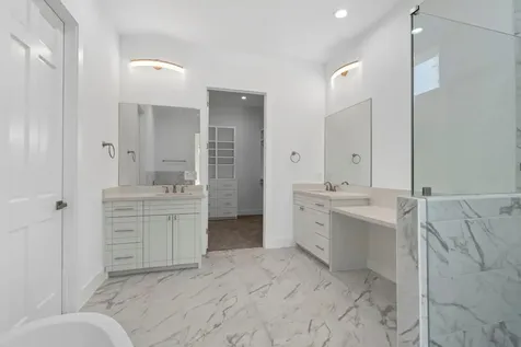 2022 Thonig Road A Houston TX 77055