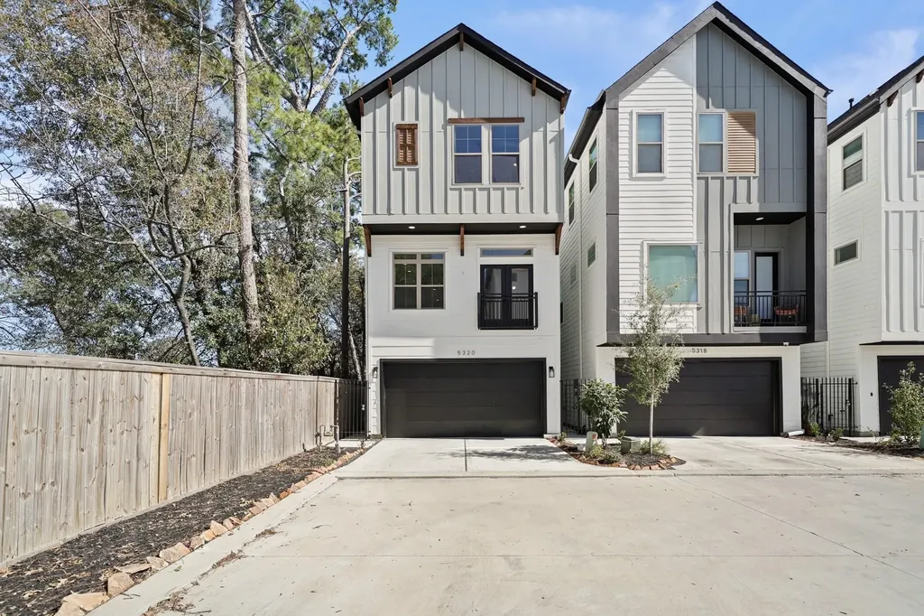5320 Creekmont Timbers Trail Houston TX 77091
