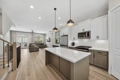 5320 Creekmont Timbers Trail Houston TX 77091