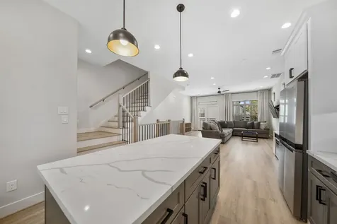 5320 Creekmont Timbers Trail Houston TX 77091